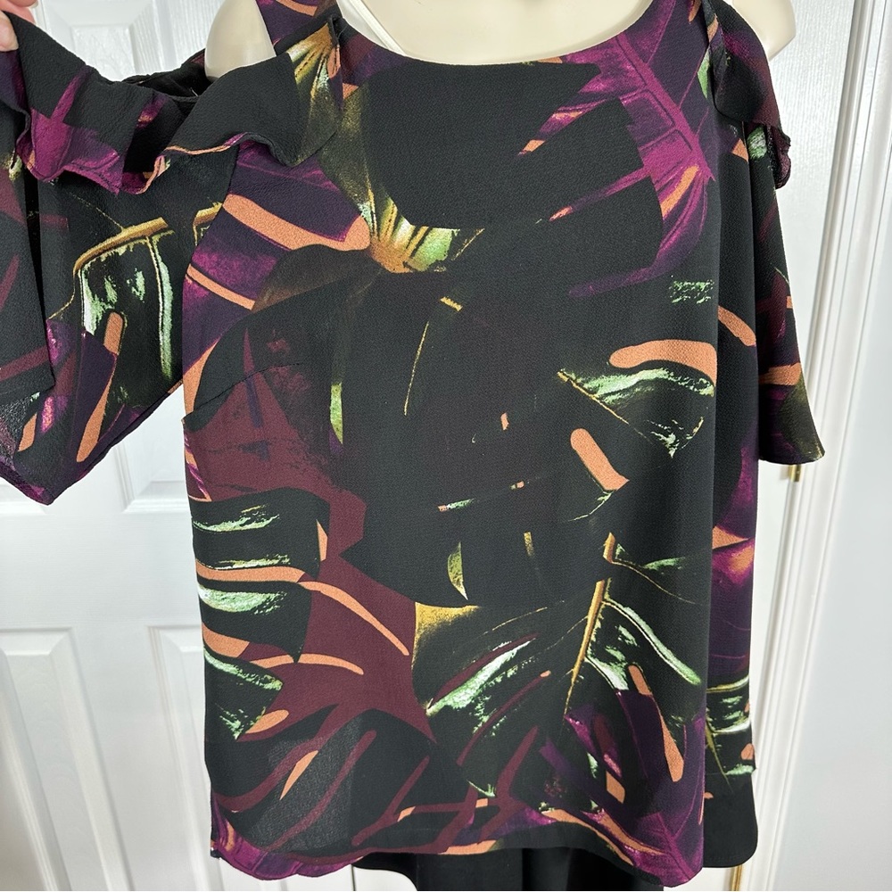 CITY CHIC blouse dressy to casual cold shoulder short sleeve black plum S/16 - Picture 7 of 8